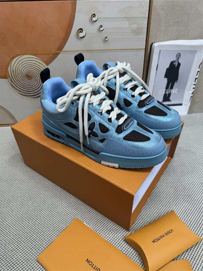 Lv Trainer Sneaker 46
