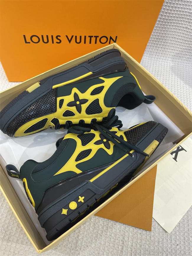 Lv Trainer Sneaker 56