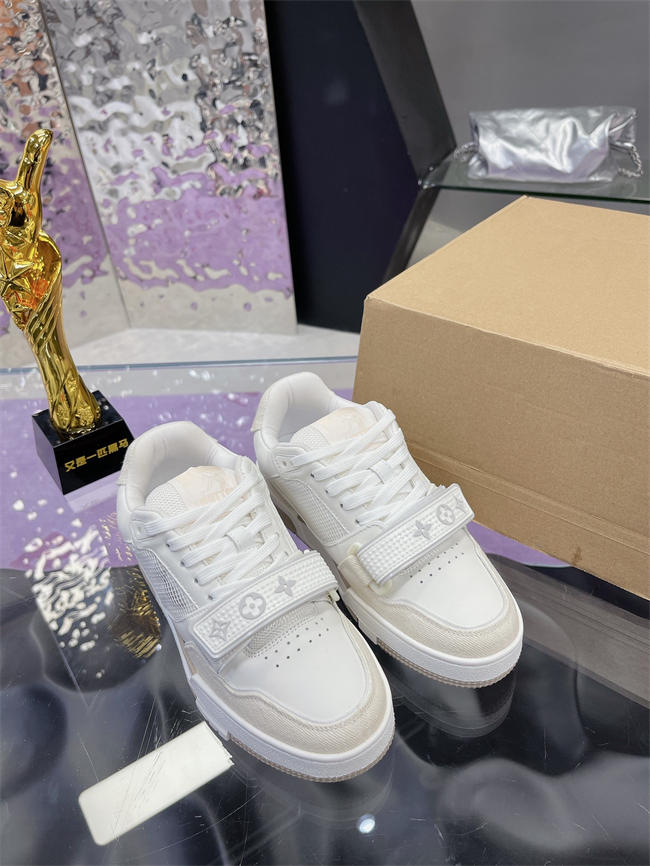 LV Trainer Sneaker
