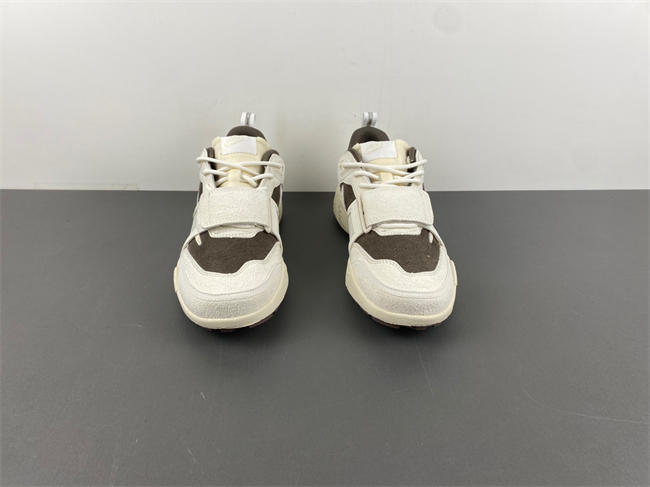 Nike Zoom Field Jaxx SP Travis Scott Sail HQ3061-102