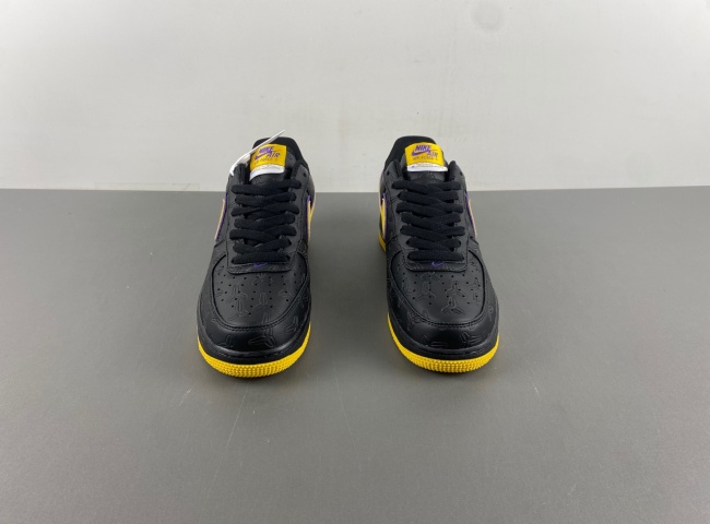 Kobe Bryant x Nike Air Force 1 Low HV5122-001