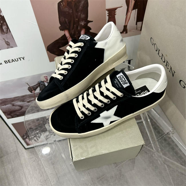 Golden Goose Sneaker