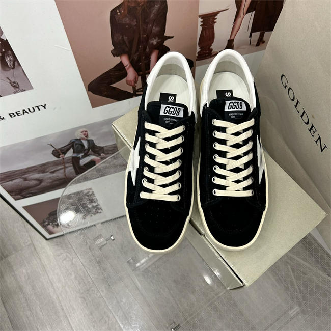 Golden Goose Sneaker