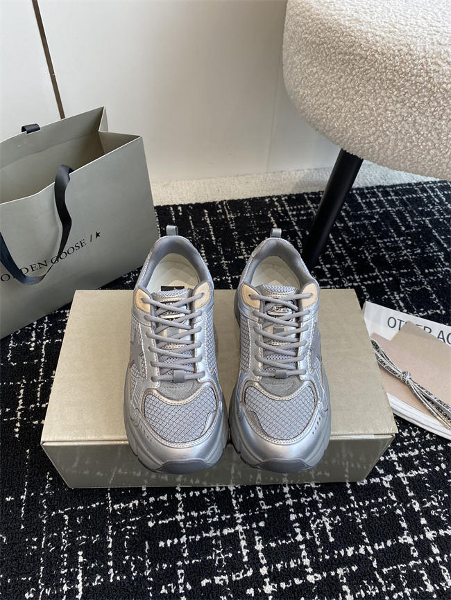 Golden Goose Sneaker