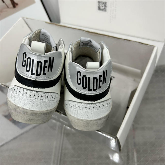 Golden Goose Sneaker