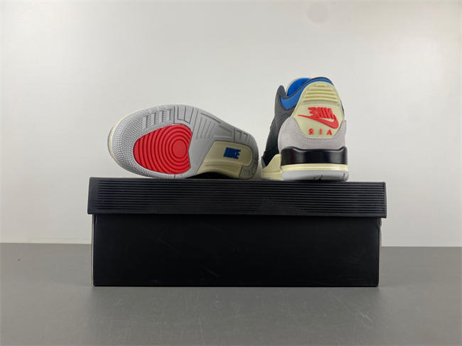 Air Jordan 3 OG “Rare Air” IB8967-004