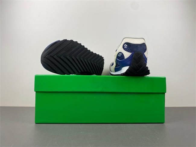 bo*te*ga Ve*ne*ta orbit 816635 v55b0 4058