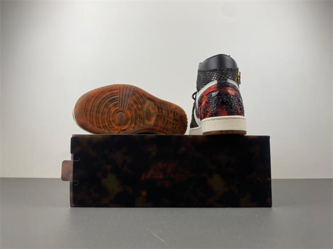 Air Jordan 1 Retro High OG Xuanwu Year of the Snake LB3165 091