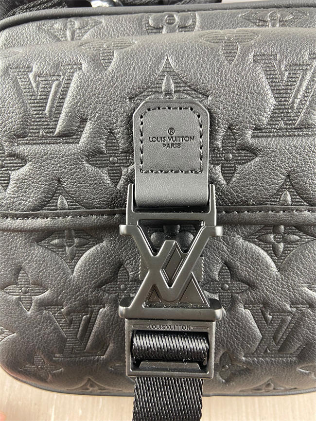 LV BAG