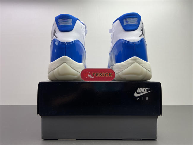 Air Jordan 11 IO8959-133