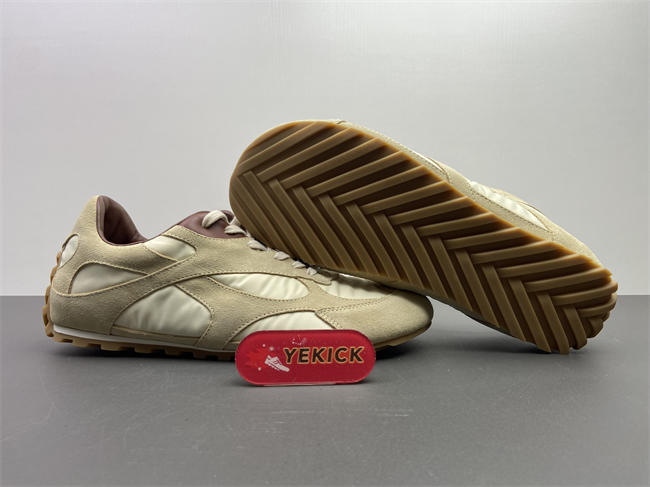 bo*te*ga Ve*ne*ta sneaker