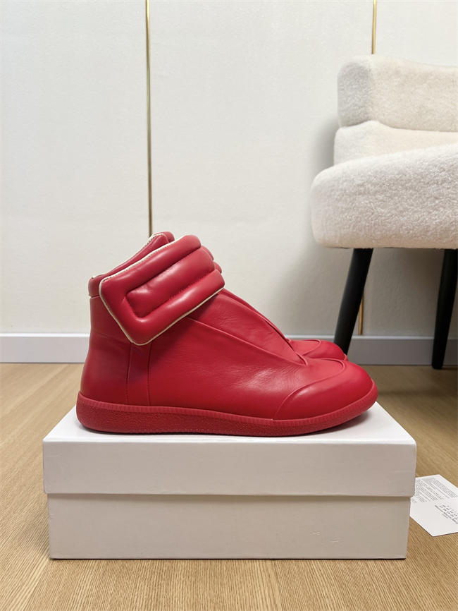 ma*s*n martin Ma*i*la sneaker