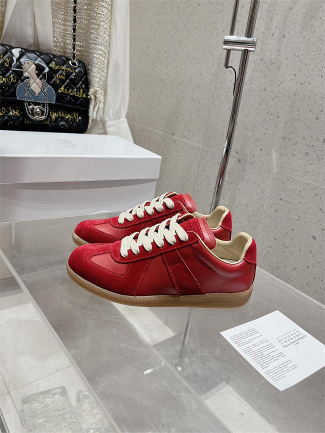 ma*s*n martin Ma*i*la sneaker