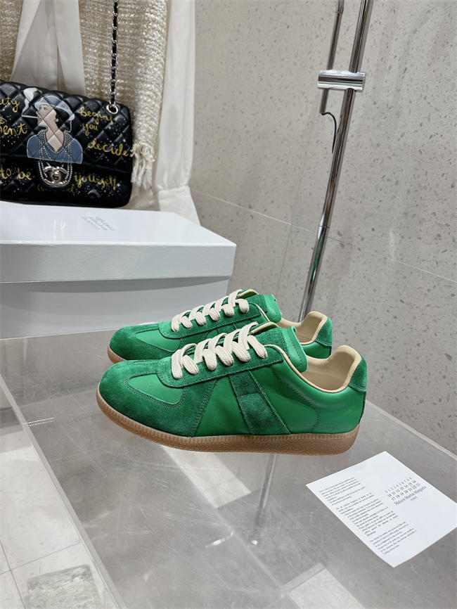 ma*s*n martin Ma*i*la sneaker