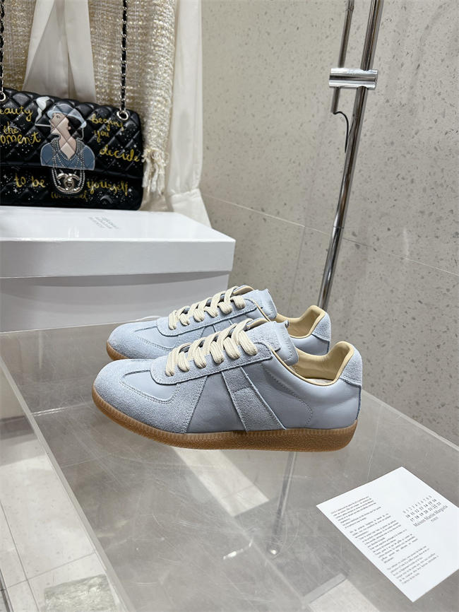 ma*s*n martin Ma*i*la sneaker